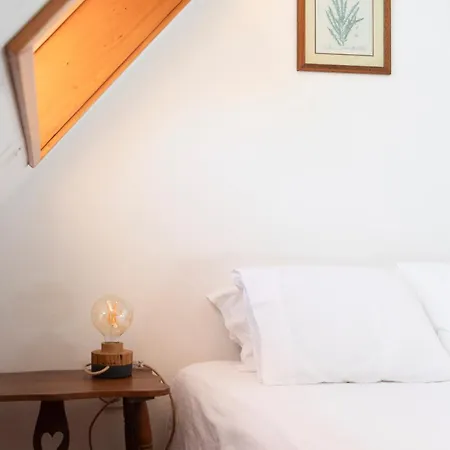 Casa Amarela, 9-room House Holiday home Barra