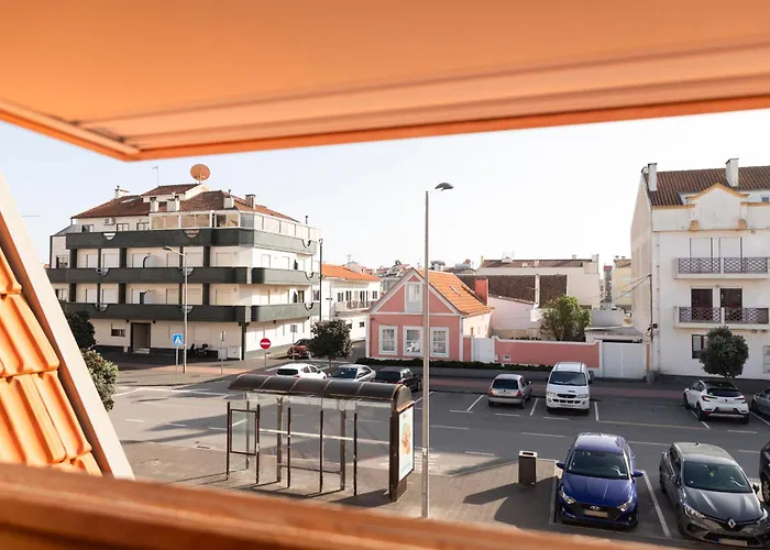 Casa Amarela, 9-room House * Barra